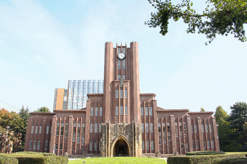 （東京大学本部広報課_安田講堂）-②.jpg