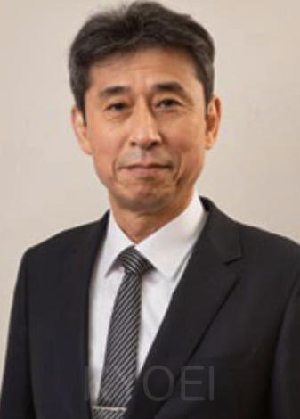 小南校長-1.jpg