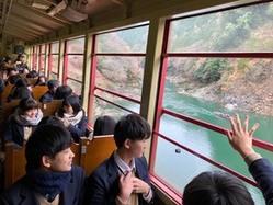 2018syuugaku402.jpg