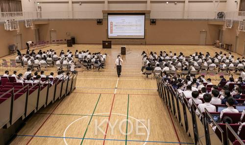 共栄Gala-HP-10.jpg