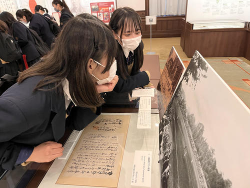 2022keio1.jpg